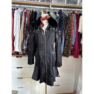 BEBE FAUX FUR Lace TRENCH COAT – SIZE Medium Black